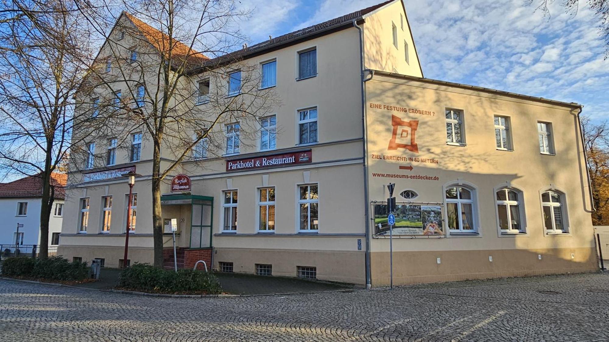 Parkhotel Senftenberg Zewnętrze zdjęcie